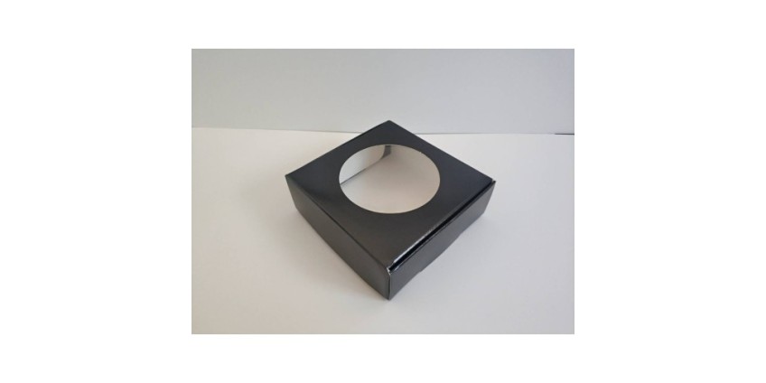 Коробки з оглядовим елементом для товарів