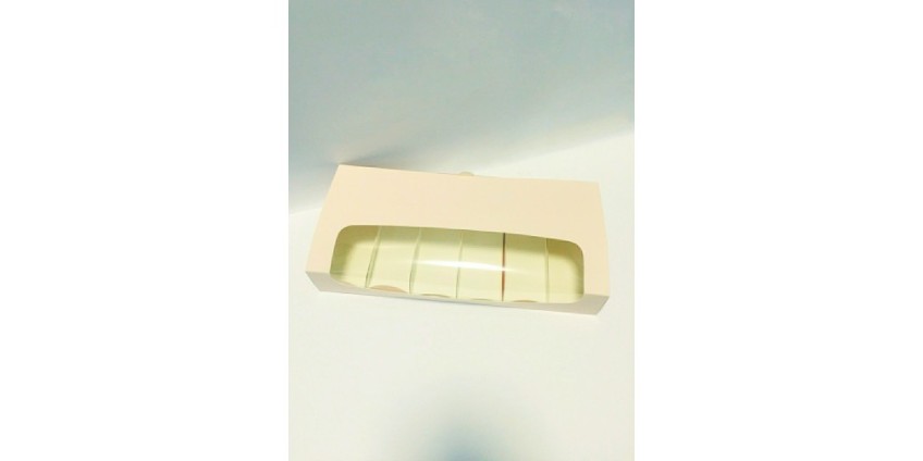 Упаковка для наборів десертів та солодких асорті