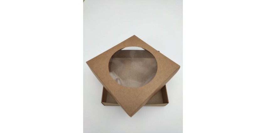 Подарункова упаковка з окремою кришкою