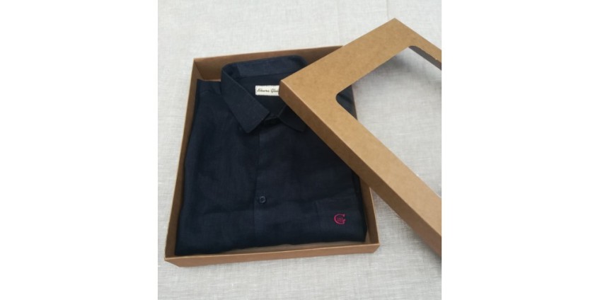 Упаковка для текстильних виробів і одягу