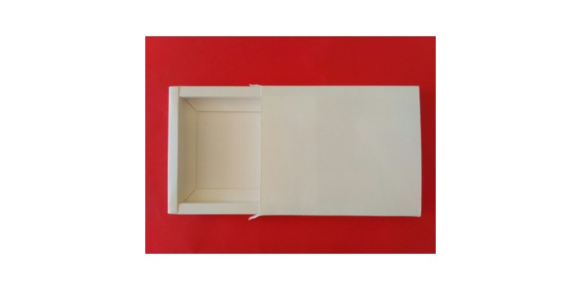 Крафтові коробки для подарунків — стильне та екологічне пакування для будь-якого свята