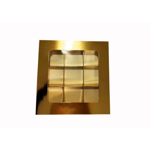Коробка для 9 цукерок з бортиком, з золотою ламінацією, 150*150*30
